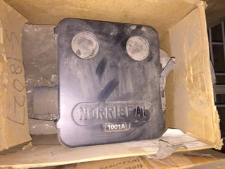 Morris Seal 1001A Pneumatic Liquid Level Controller. Note: This Lot Is Located At 96057 2431 Drive East Foothills, AB.