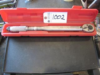 Manual Torque Wrench. 1/2" Dr. 150 Ft-Lbs.