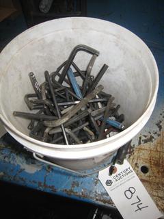 Quantity of Small & Medium Allen Keys.