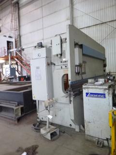2001 Sharp Machine Tools Union Hydraulic Folder S/N 0606. Note:  Buyer Responsible For any Dismantling, Lifting & Loading.  Electrical has been disconnected