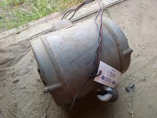 Robbins & Myers 3 Phase A/C Electric Motor S/N TB9325. 