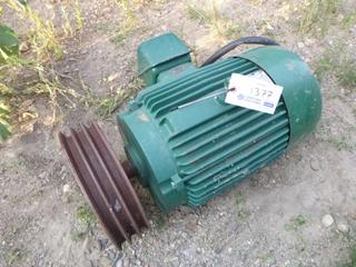 Toshiba International Corporation EQPIII 3-Phase Induction Motor S/N 94100826. 