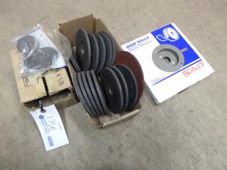 Miscellaneous Grinder Discs and Sandpaper. 