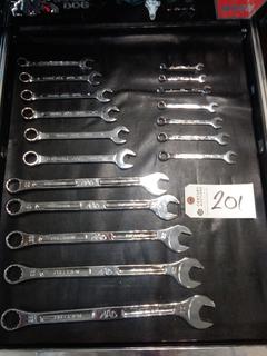 Contents of Drawer. MAC Tools Wrench Set, Complete Metric Set. Sizes from 7-24mm. Note: Cabinet Not Included. Display Purposes Only.  Note:  No Forklift On Site, Buyer Responsible For Loadout.