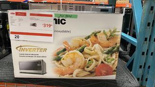Panasonic 1.2 Cu. Ft. Countertop Microwave Oven, Model NNST681SC, SN 6D39200060 *Includes 1 Year Manufactures Warranty, Extended Warranty Can Be Purchased Through Harris Appliance & Furniture* 