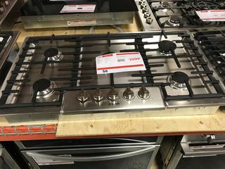 Bosch 36" Built-In Gas Cooktop With Optisim Burner, Model NGMP656UC, SN 980300038 *Includes 1 Year Manufactures Warranty, Extended Warranty Can Be Purchased Through Harris Appliance & Furniture* 