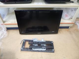 Samsung LN32A450C1D 32in C/w Wall Mount TV *Note: No Power Cord*
