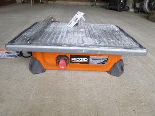 Ridgid R4020 120V 7in Portable Job Site Wet Tile Saw. SN XX1138-38285