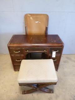 41 3/4in X 18in X 68in Portable Vanity w/ Seat *Note: Damaged*