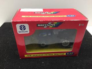 Britains New Holland TN75DA Tractor Model w/ 1:32 Scale