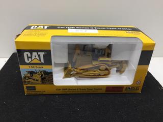 Norscot CAT D8R Series II Model w/ 1:50 Scale