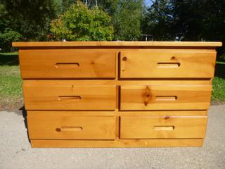 54in X 18in X 31in 6-Drawer Wood Dresser