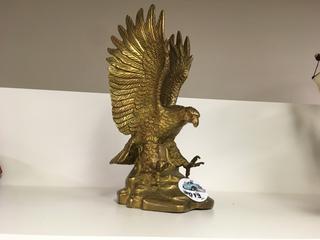 Gold Metal Flying Eagle Decor.