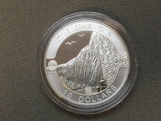 2013 Canada Ten Dollar Fine Silver Niagara Falls Coin c/w Display Case.