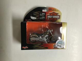 Harley Davidson 1:18 Scale Die Cast.