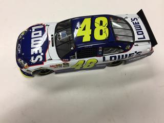 Lionel 1:24 Scale Stock Car.