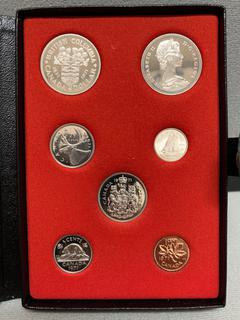 1971 Canada Double Dollar Specimen Coin Set, Includes Both Silver And Nickel Dollar.