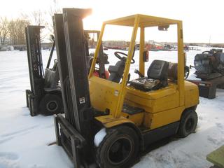 1993 Hyster H55XM 5,500 LB Forklift c/w LPG Power, 189" 3 Stage Mast, 42" Forks Showing 10640 Hours.