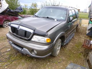 2001 Lincoln Navigator SUV C/w 5.4L, A/T. VIN 5LMFU28A51LJ03415 *Note: Running Condition Unknown, No Key, Buyer Responsible For Load Out*
