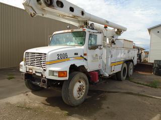 1996 International 4900 6X4 T/A Man Basket Truck C/w DT466, A/T, 14,000lb Fronts, 34,000lb Rears, 1995 Altec Dual Man Basket Boom w/ (2) Man Baskets And 48in Boom. Showing 195,569kms. VIN 1HTSHAAR1TH242907. *Note: Hood Damaged, No Drivers Seat, Starts And Runs, Buyer Responsible For Load Out*