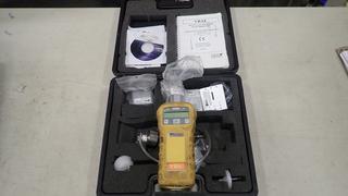 (1) VRae Multiple Gas Detector Case Set c/w Extra Batteries, Part Rae-20 (B1)