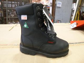 (1) Unused Pair of Wolverine Fortitude Composite Toe Work Boots, Size Men's 4.5 W (S-4-1)