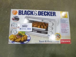 Black & Decker TRO390W Silver Toast-R-Oven Classic 