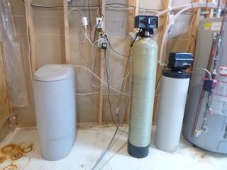 Elite 6700 Water Softner C/w Tank w/ Carbon Filler. SN 5915028 **Note: Buyer Responsible For Load Out, Located Offsite For More Info Contact Shazeeda @780-721-4178**