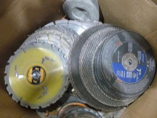 Qty of Concrete/Steel Cutting/Grinding Discs