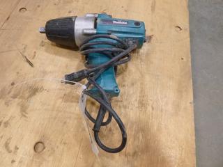 Makita  1/2" Impact Wrench, Model 6905R (A2)