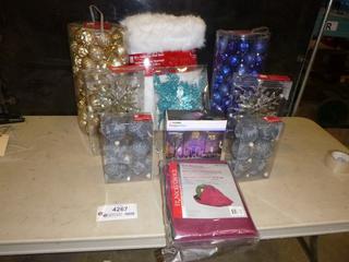 Lot of Assorted Christmas Decorations (R-2-2)