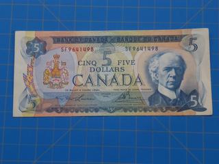 (1) Canadian - Bank of Canada $5.00 Bill