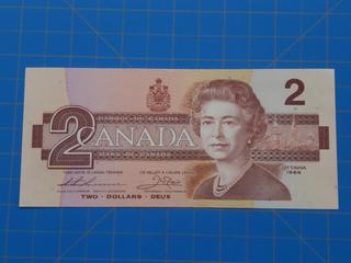 (1) Canadian - Bank of Canada $2.00 Bill