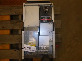 (1) 100 HP Toshiba VF-ASI, Variable Frequency Drive, AAV 3418902 (L-1-3)