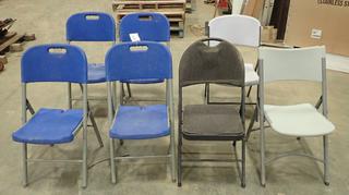 Qty of 7 Folding Chairs(M-3-2)