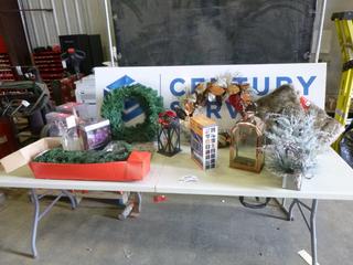 Lot of Assorted Christmas Decorations (CRIB)