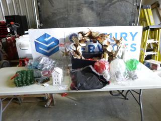 Lot of Assorted Christmas Decorations (EBC)