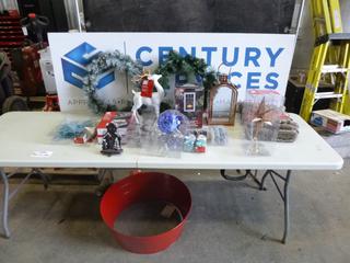 Lot of Assorted Christmas Decorations (EBC)