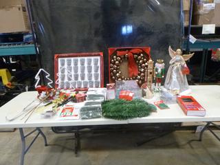 Lot of Assorted Christmas Decorations (EBC)