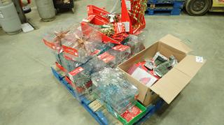 Lot of Assorted Christmas Decorations (EBC)