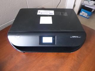 HP Envy 4520 Multi Function Printer. SN TH6573K1N5