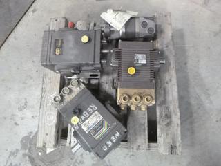 Qty Of (2) TS2021 Motors C/w H406R/L Pump And Char-Lynn Motor *Note: Working Condition Unknown*