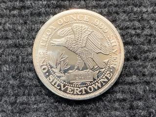 2010 SilverTowne One Troy Ounce .999 Silver Coin.