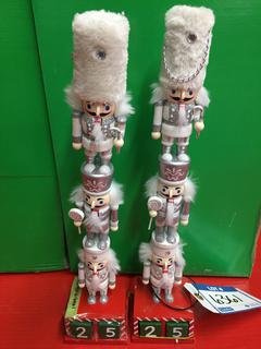(2) 15" Countdown Stacked Nutcrackers.
