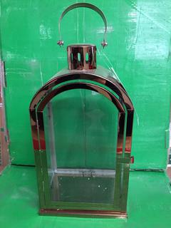 (1) 14-1/2" Bronze Lantern.