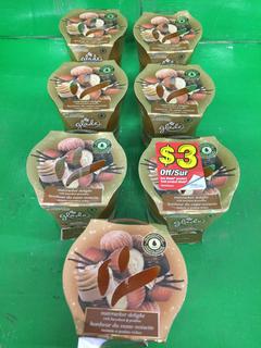 (7) Glade Nutcracker Delight Scented Candles.