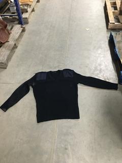 Quantity of Sweaters. Size US 10