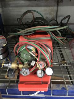 Oxy-Acetylene Pack w/Torch & Extra Hose.