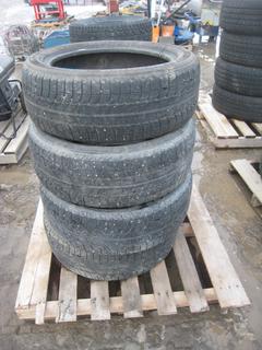 (4) Michelin 235/55R19 Tires.