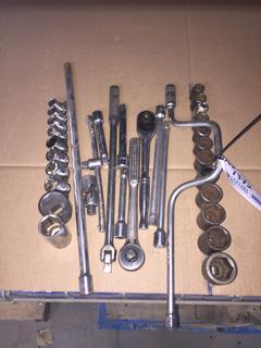 Quantity of Sockets / Ratchet Extensions.